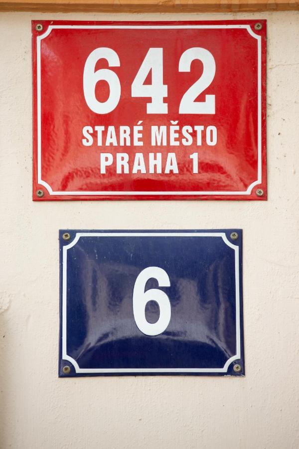 Hostel Women's Only - Female Only *